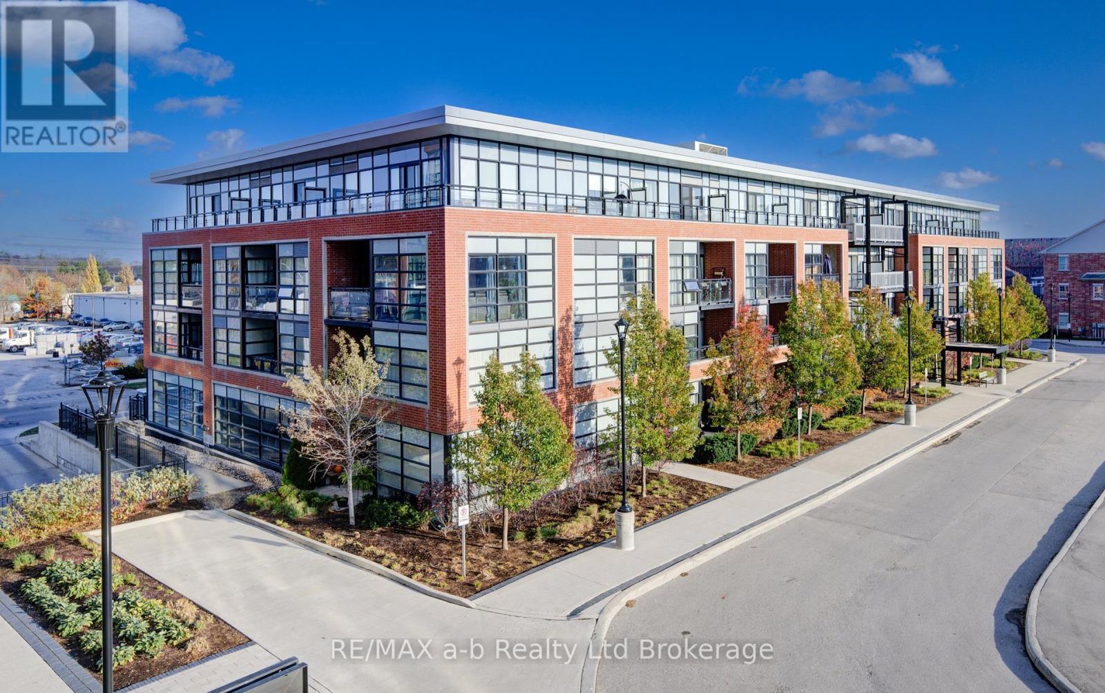 415 - 155 ST LEGER STREET