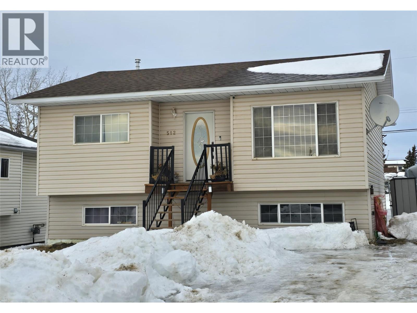 512 98 Avenue