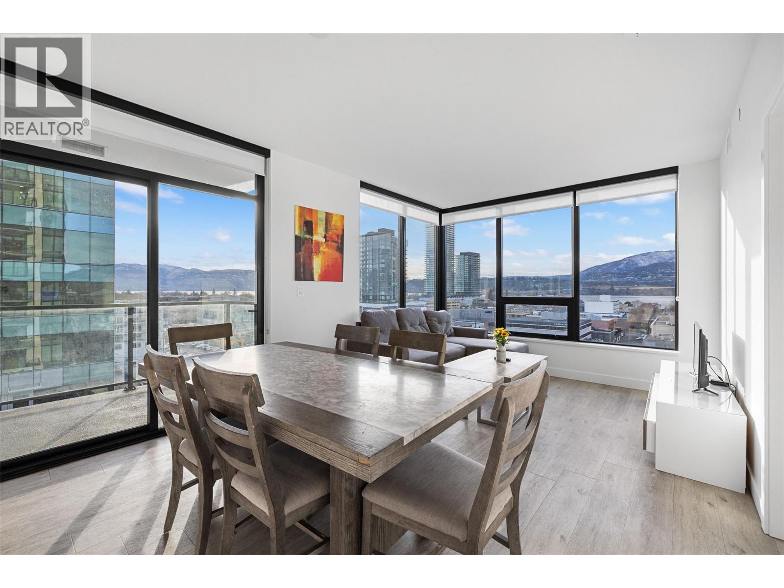 1471 St Paul Street Unit# 905