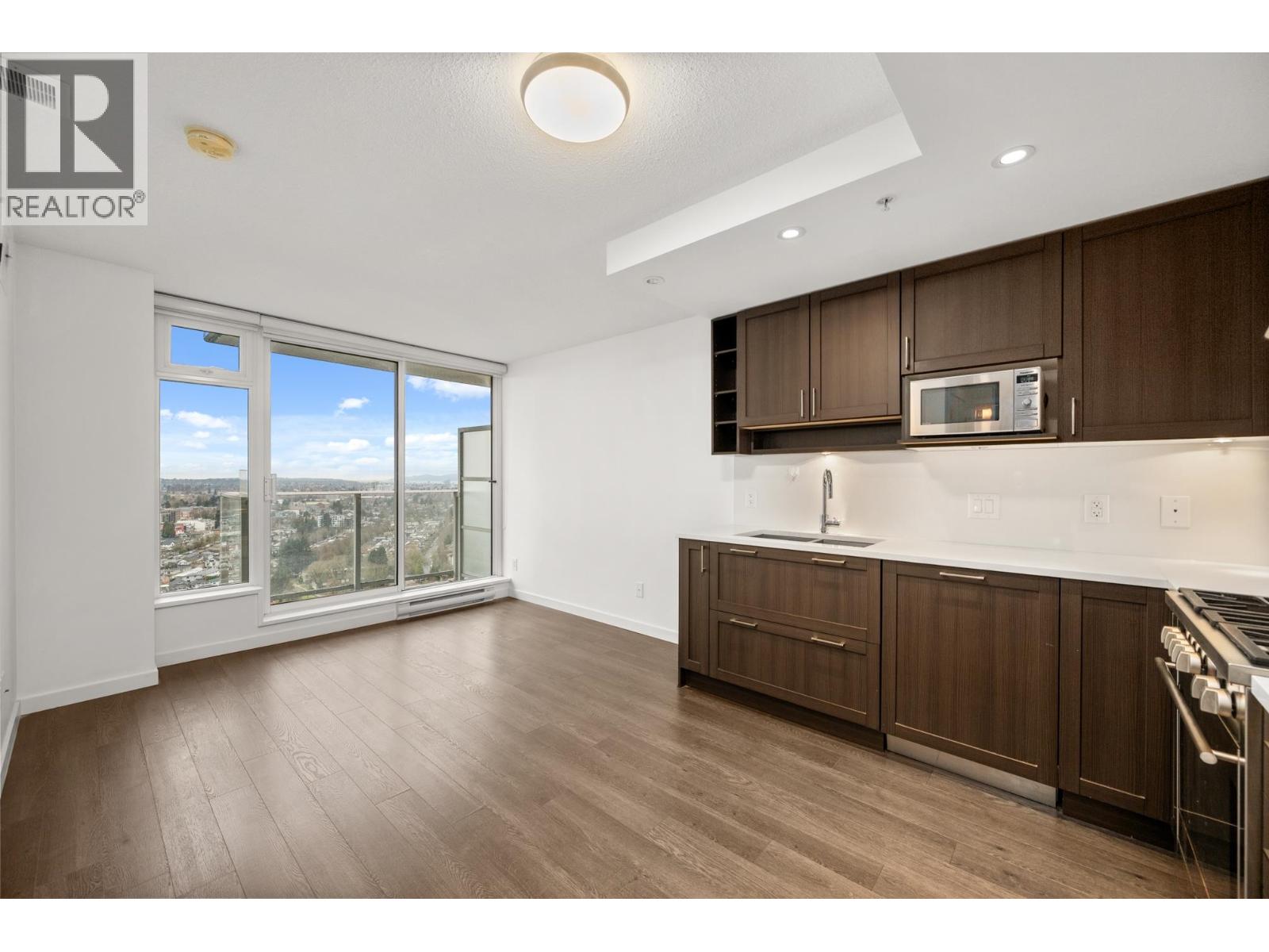 2810 5665 BOUNDARY ROAD