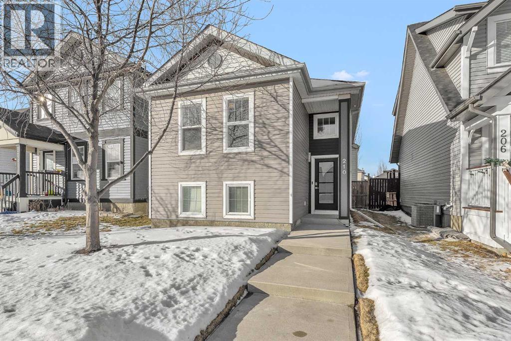 210 Copperstone Grove SE