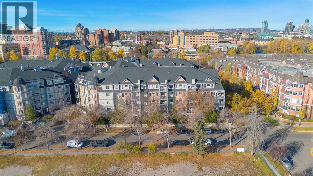 106, 2411 Erlton Road SW