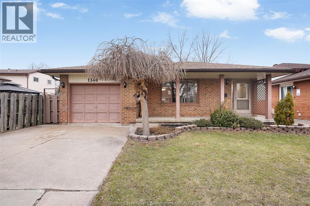 1340 AZALIA CRESCENT