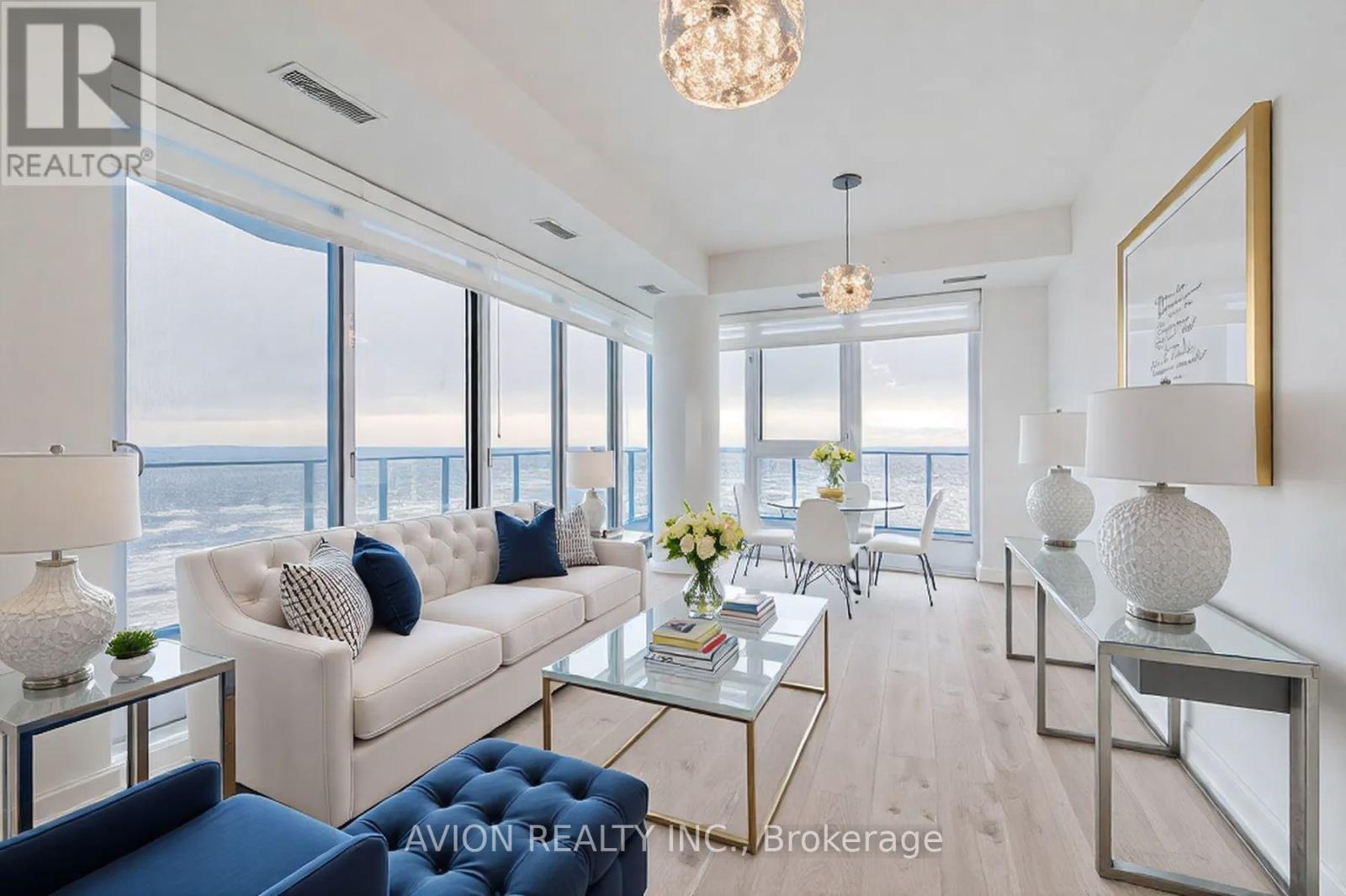 3008 - 36 ZORRA STREET