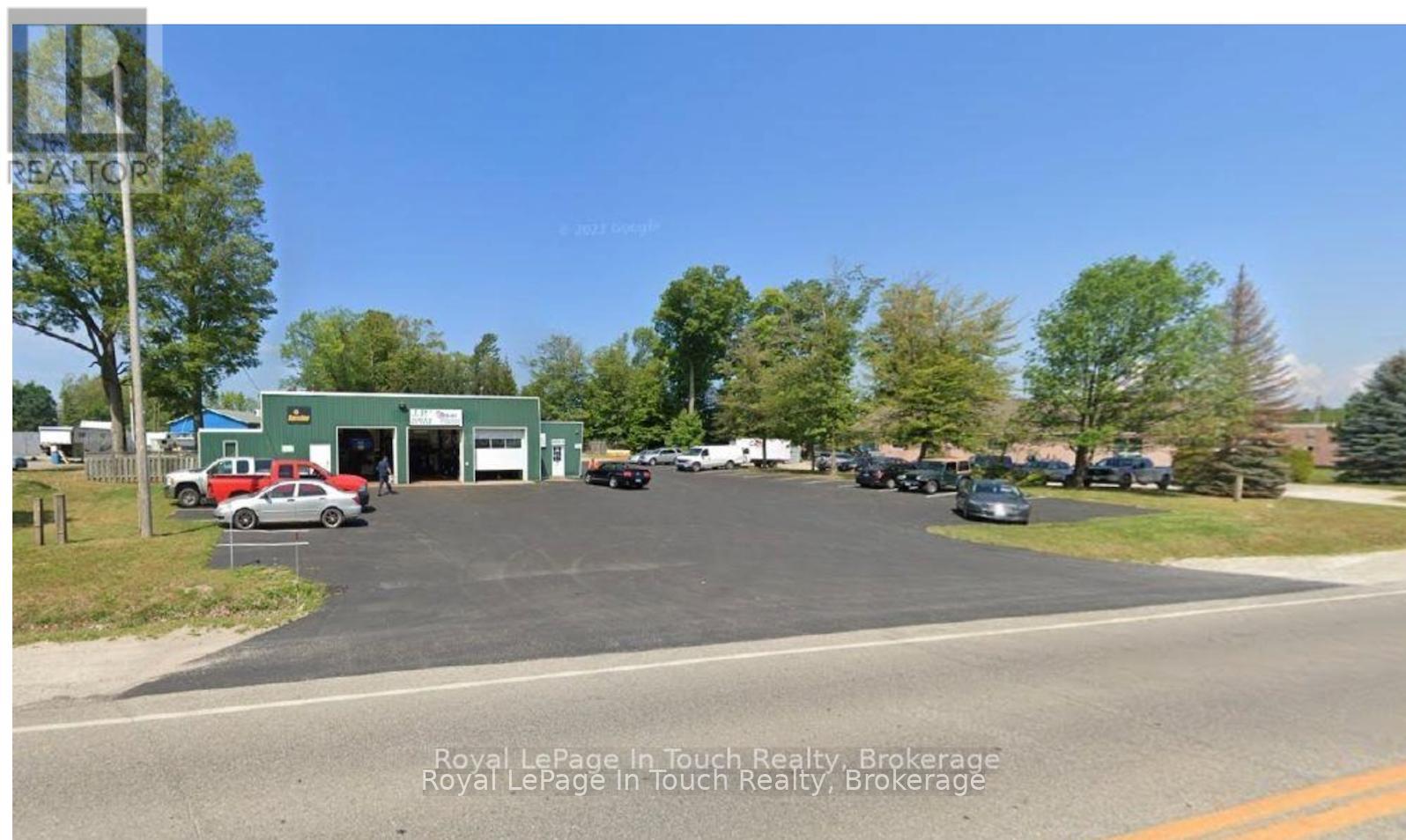 750 BALM BEACH ROAD E