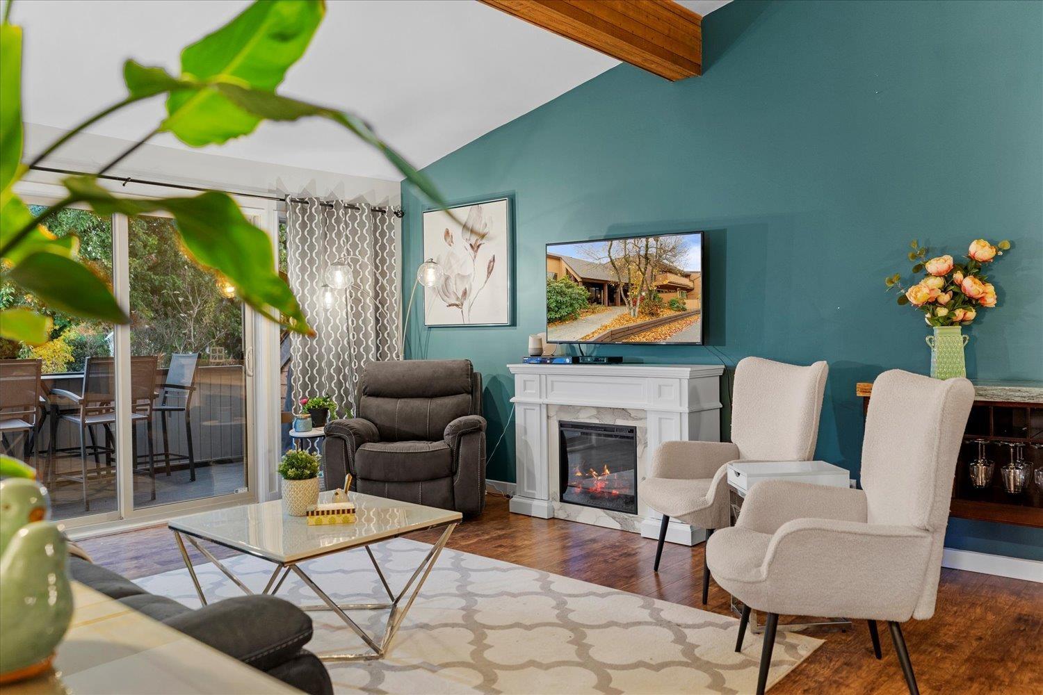 209 46210 CHILLIWACK CENTRAL ROAD, Chilliwack Proper South