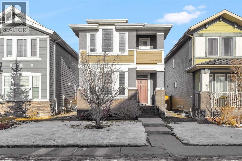 166 Marquis Heights SE