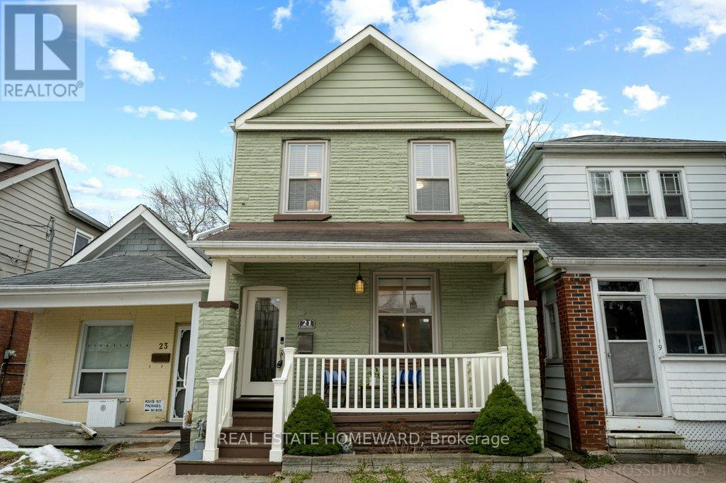 21 QUEENSDALE AVENUE