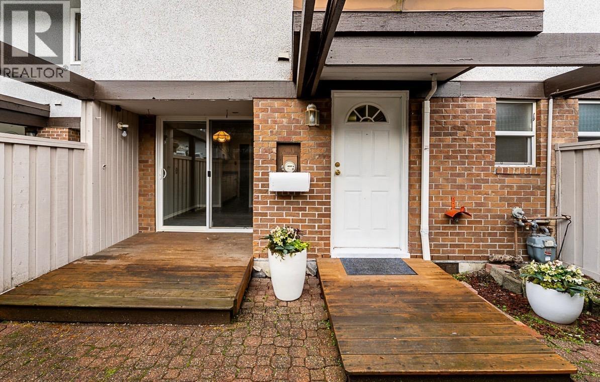 15 3046 COAST MERIDIAN ROAD