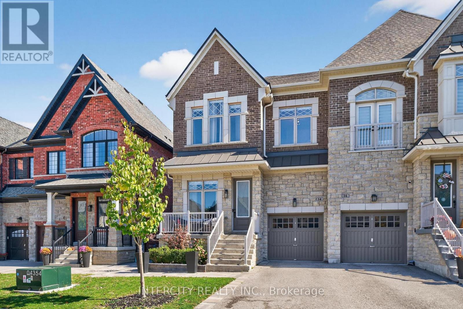 14 GREAT HERON COURT