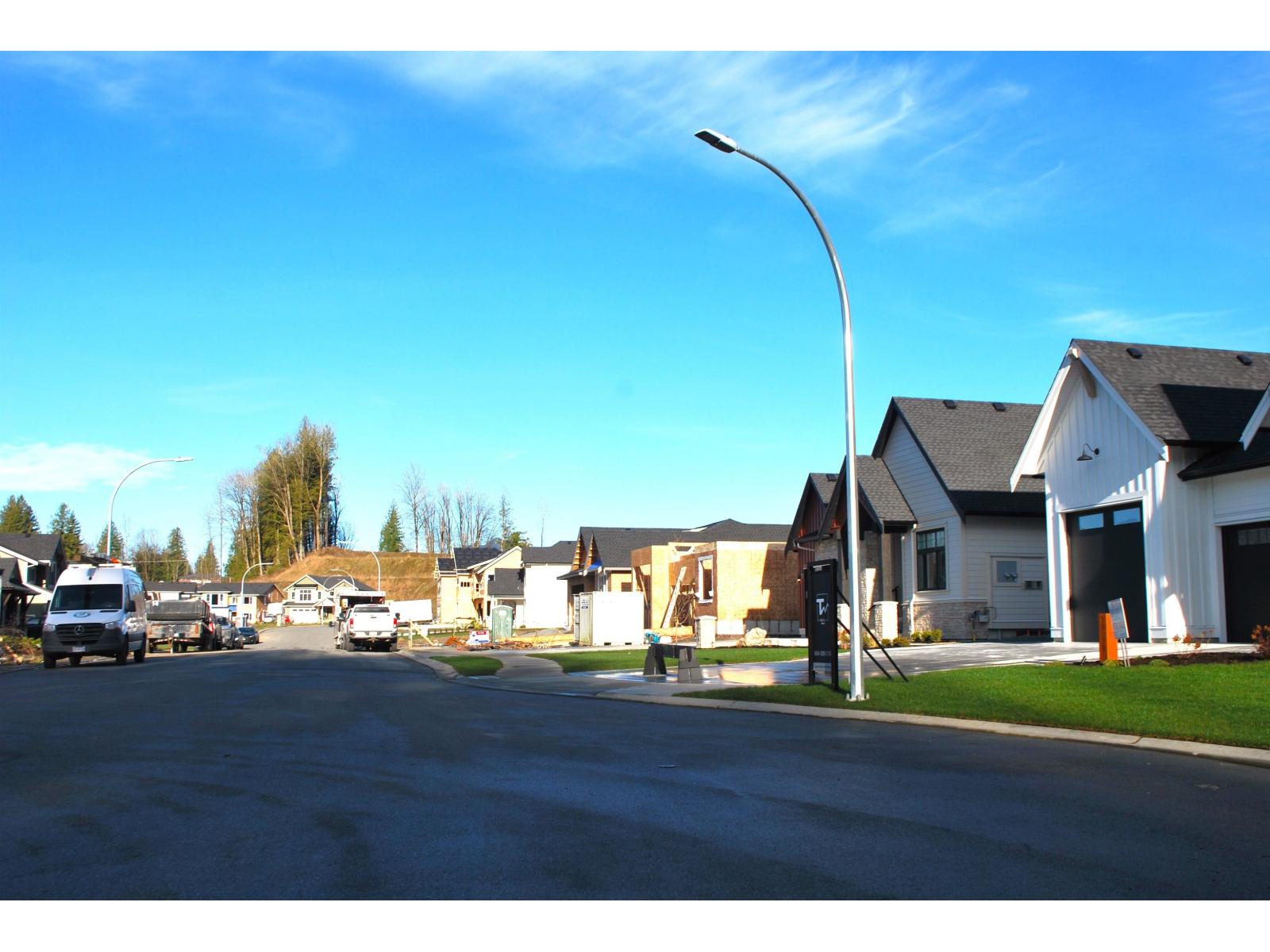 52850 BUNKER ROAD, East Chilliwack