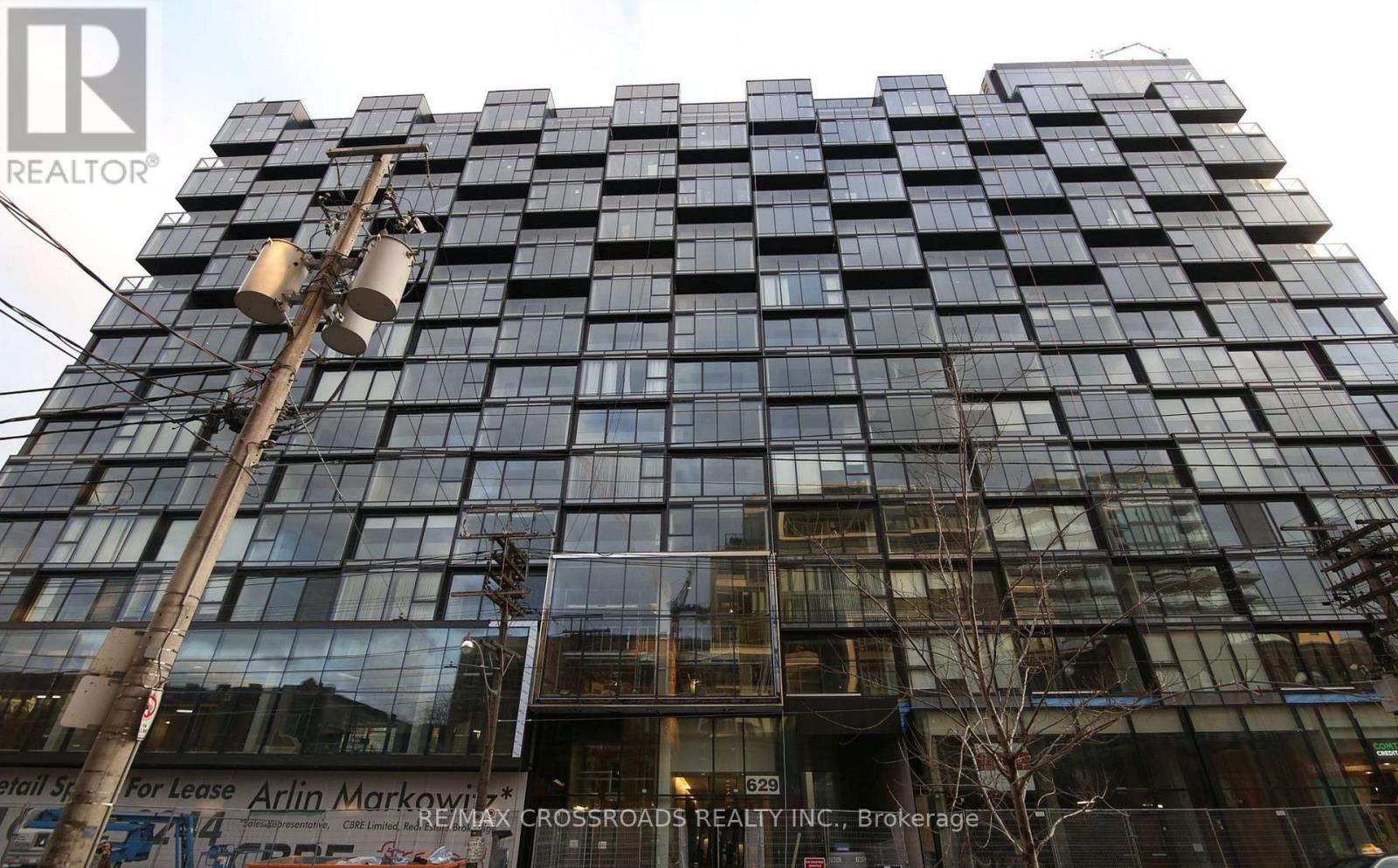 720 - 629 KING STREET W