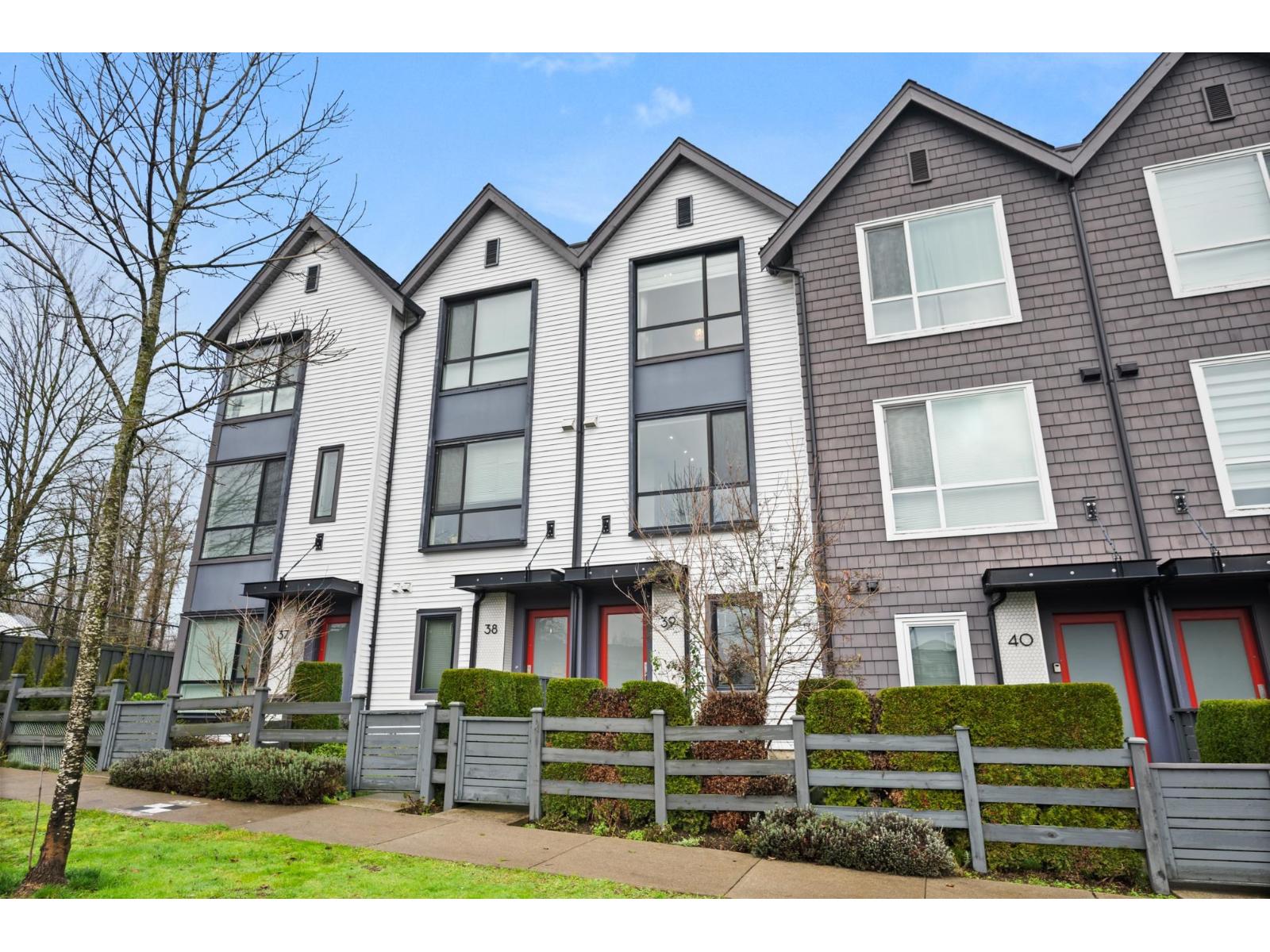 39 19159 WATKINS DRIVE