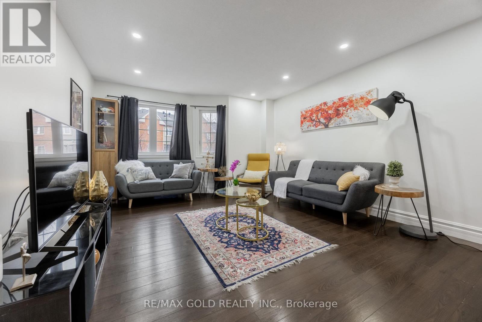 36 - 6950 TENTH LINE W