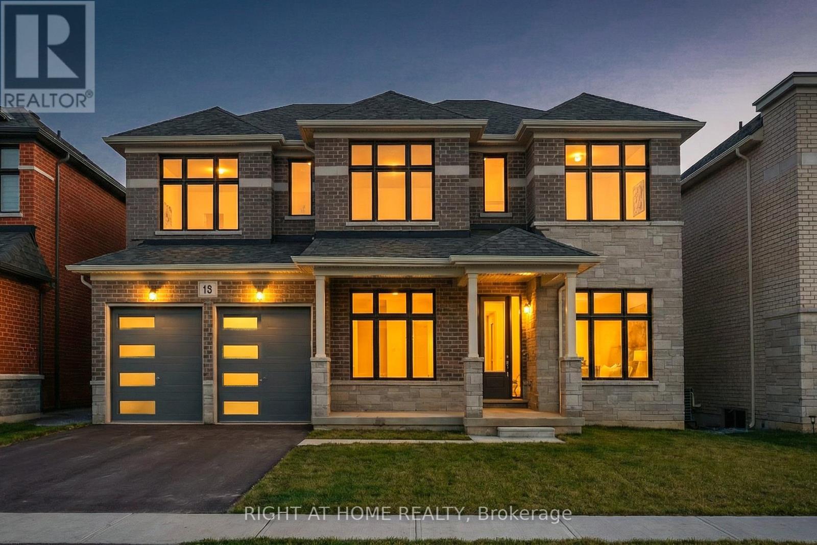 15 RAIL TRAIL COURT W