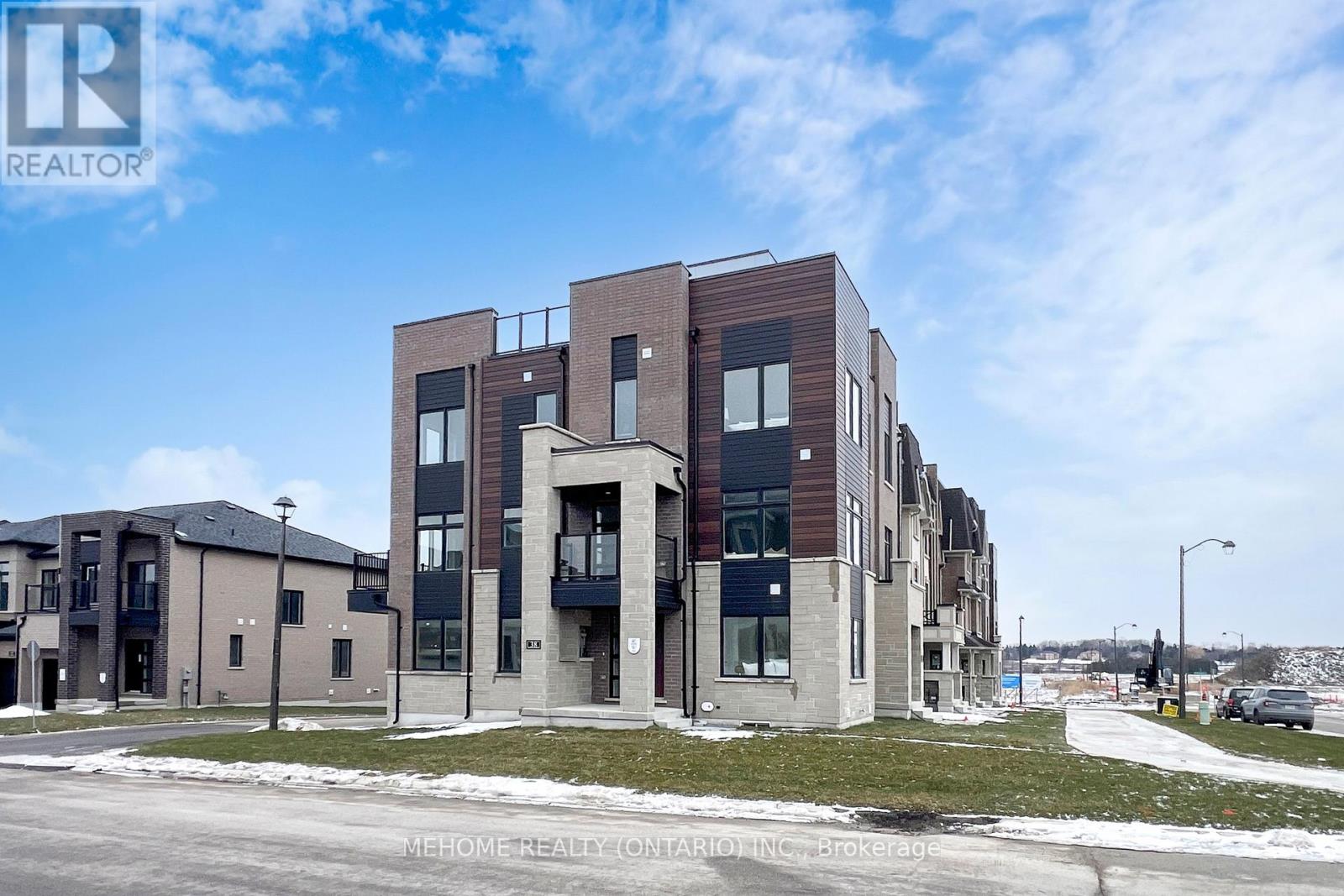 38 FREEMAN WILLIAMS STREET