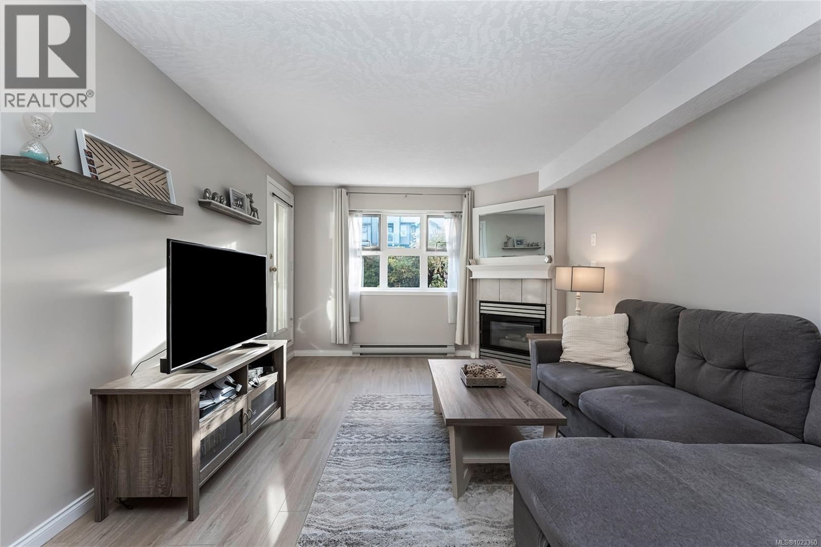 111 3010 Washington Ave