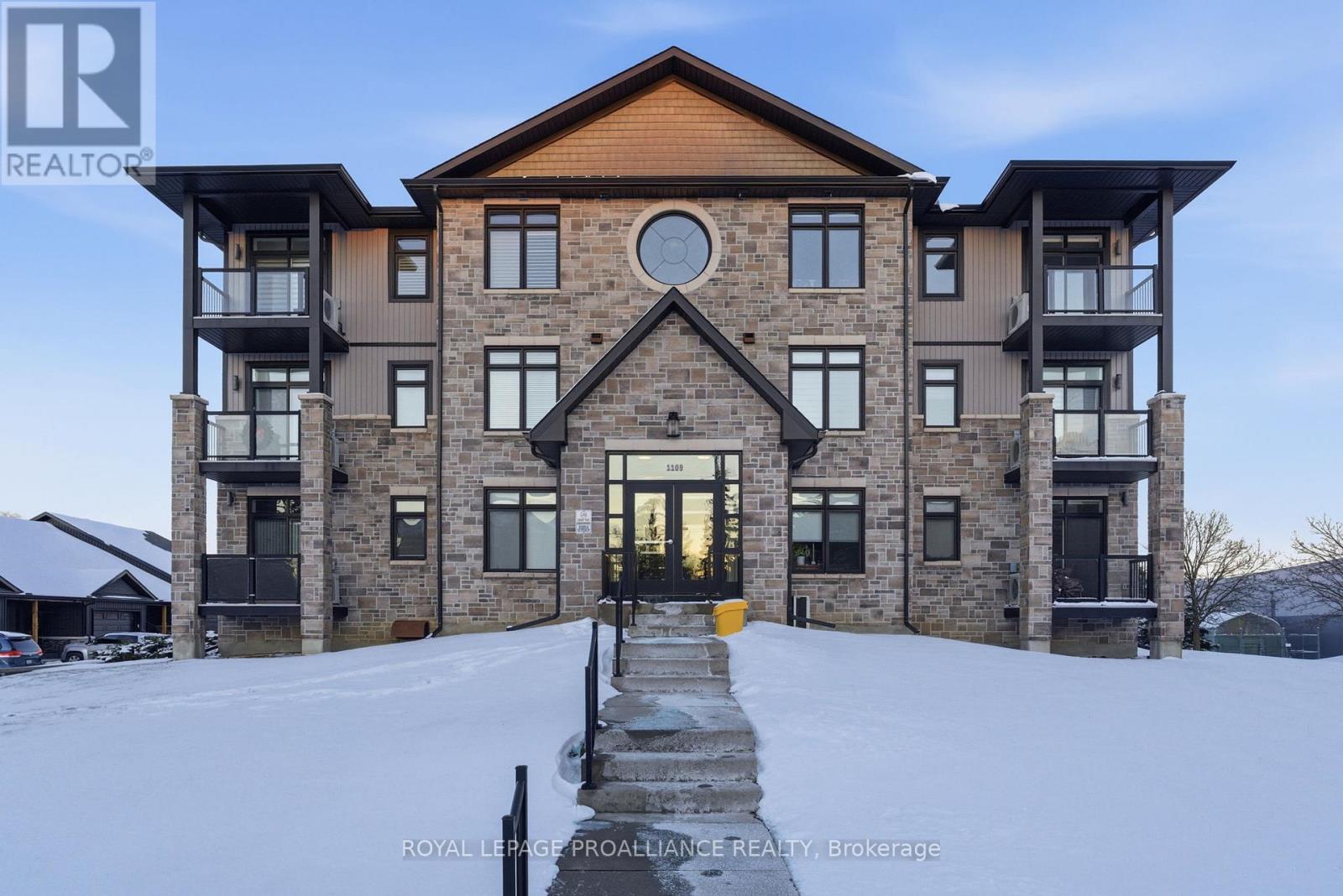 304 - 1109 MILLWOOD AVENUE