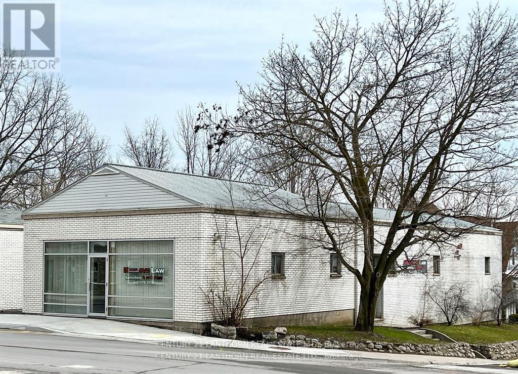 316 PICTON MAIN STREET