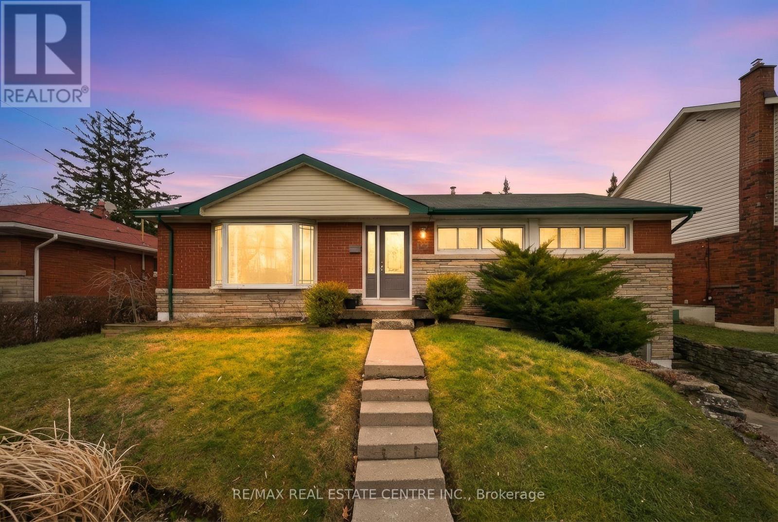 23 BATTLEFIELD DRIVE