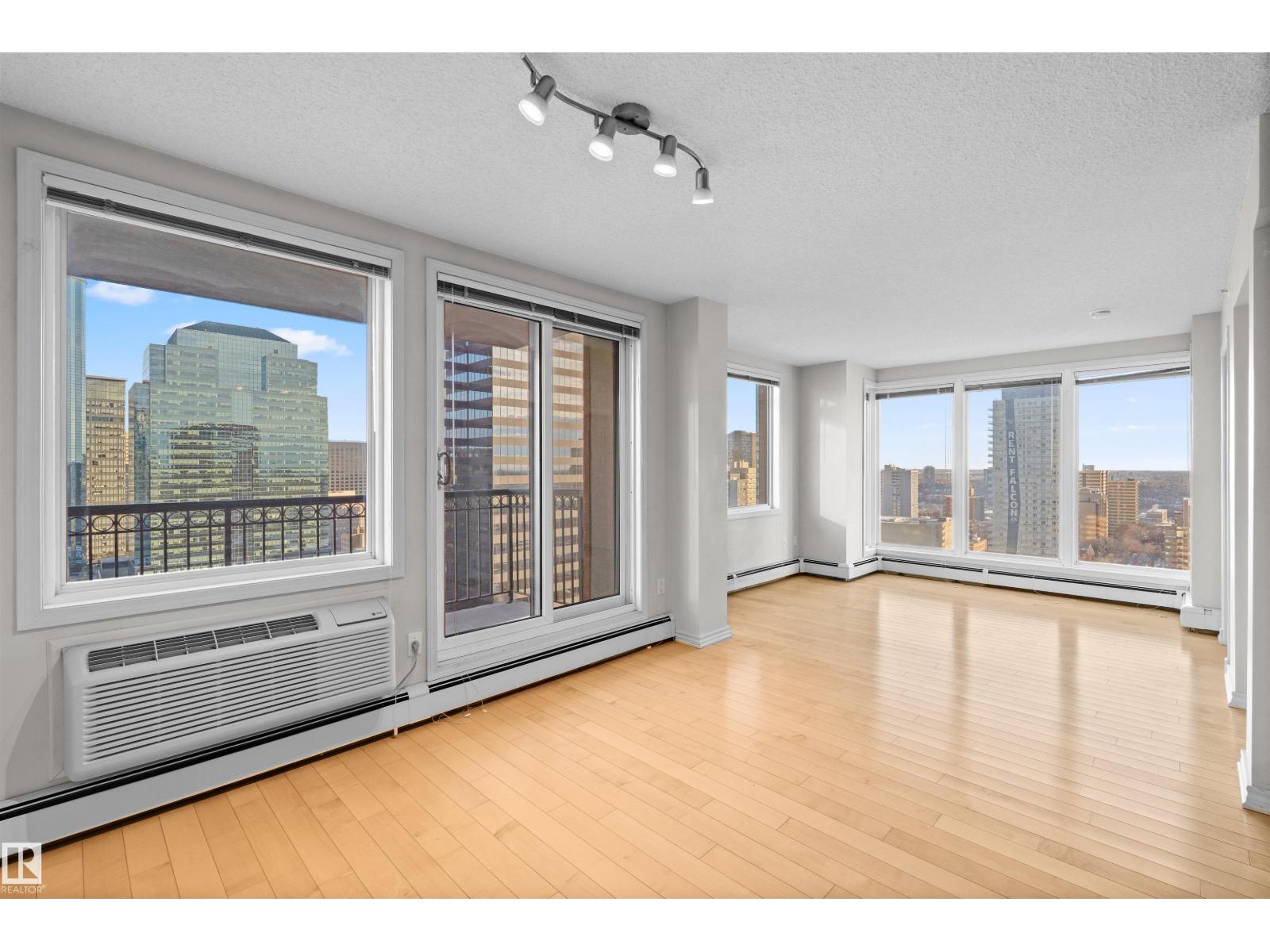 #2301 10180 104 ST NW