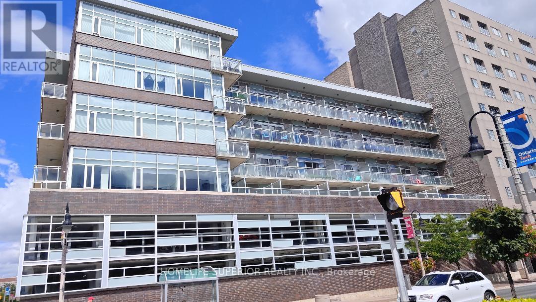 316 - 44 BOND STREET W