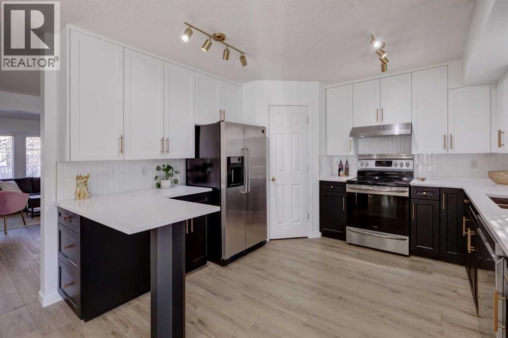 472 Killarney Glen Court SW