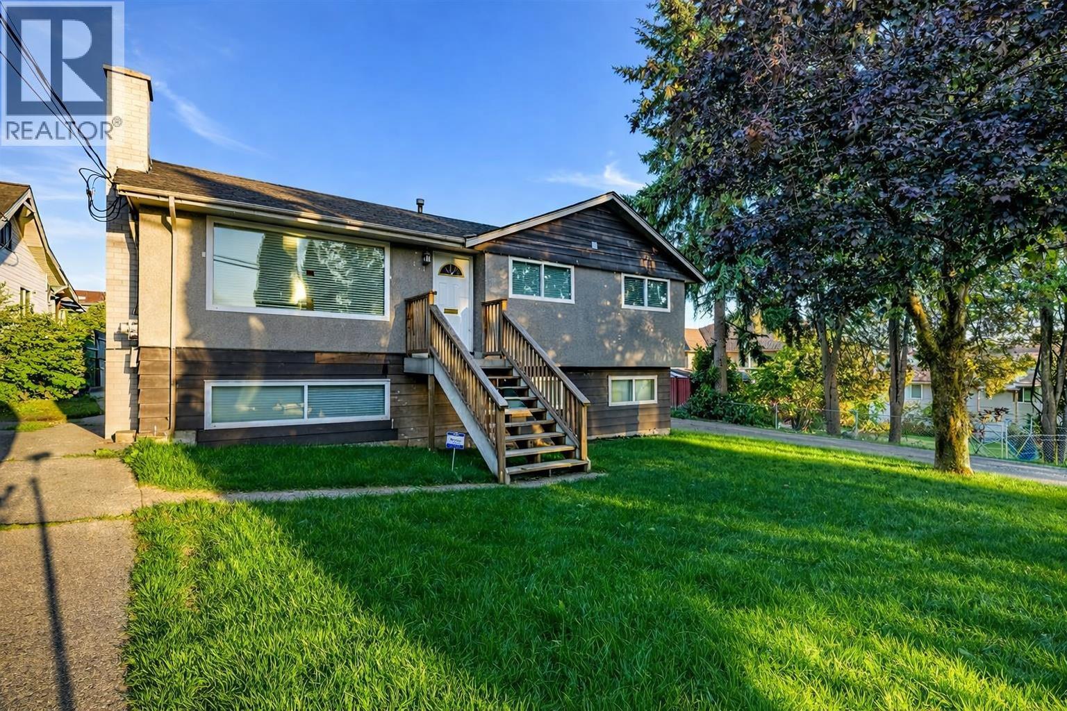 371 BLUE MOUNTAIN STREET