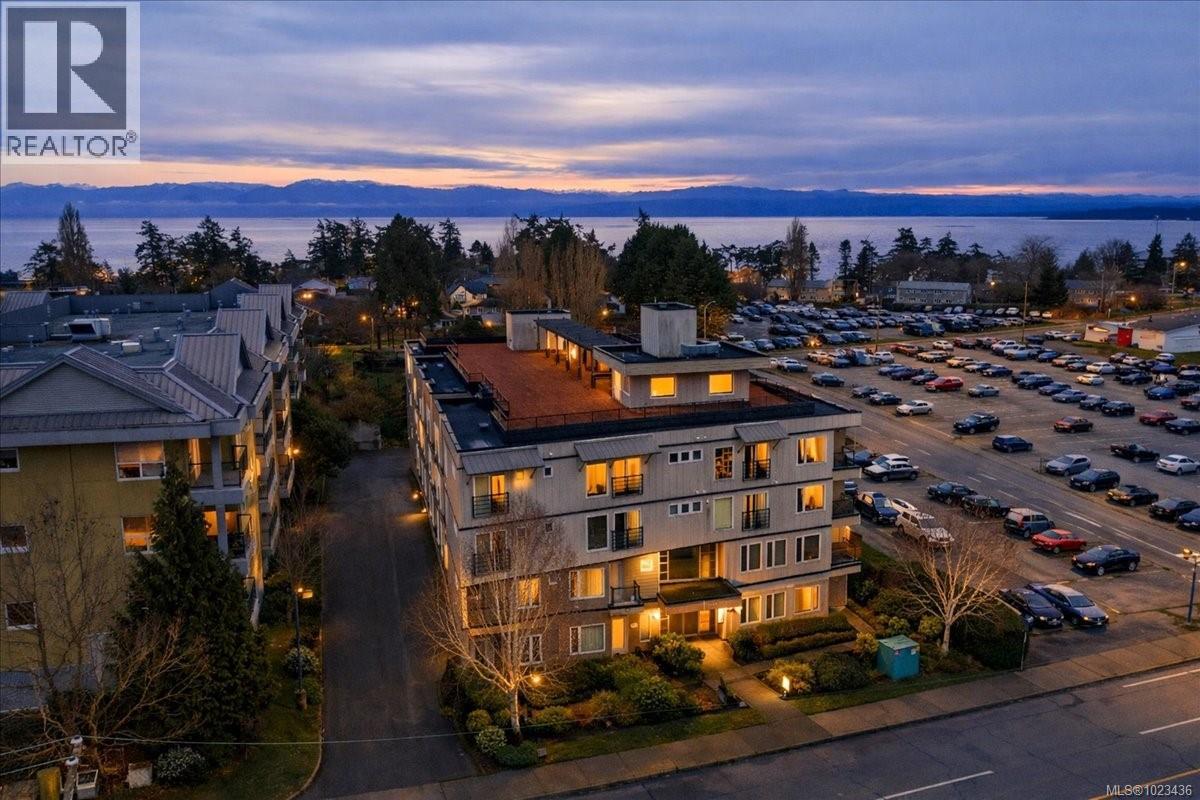 213 1405 Esquimalt Rd