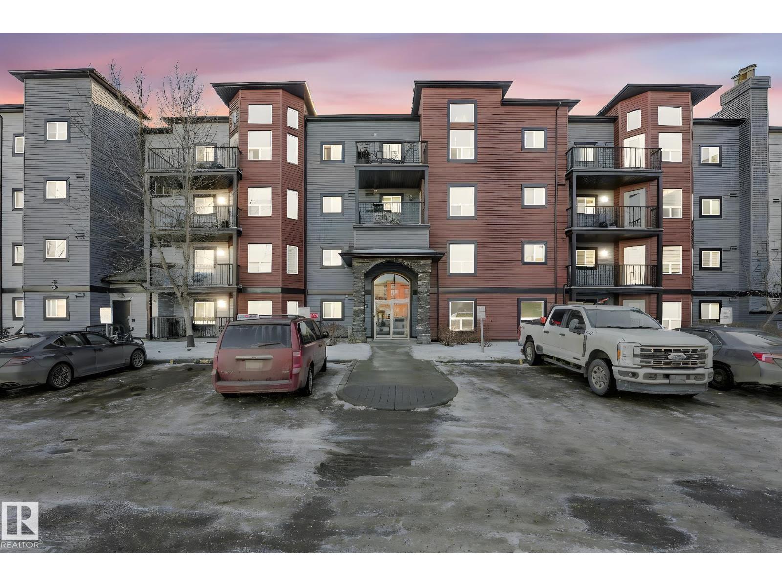 #419 396 Silverberry RD NW