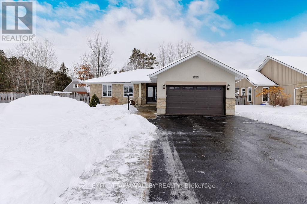 2023 SANDSTONE CRESCENT N