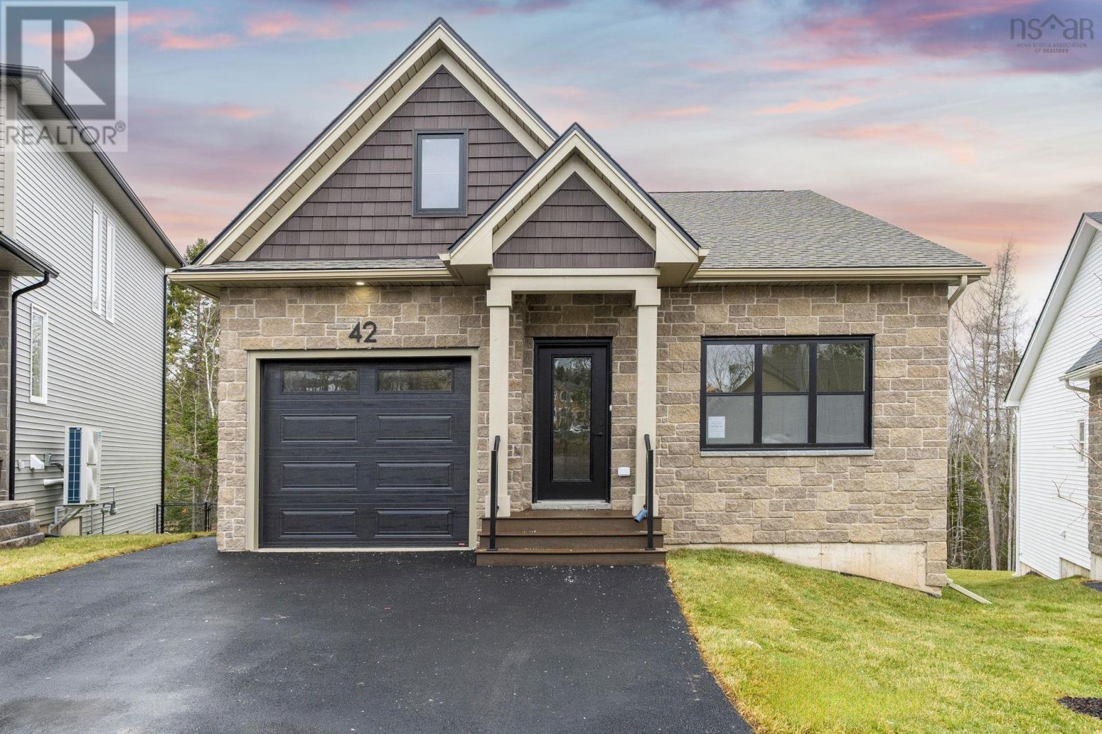 GW-7 42 Gardenia Way