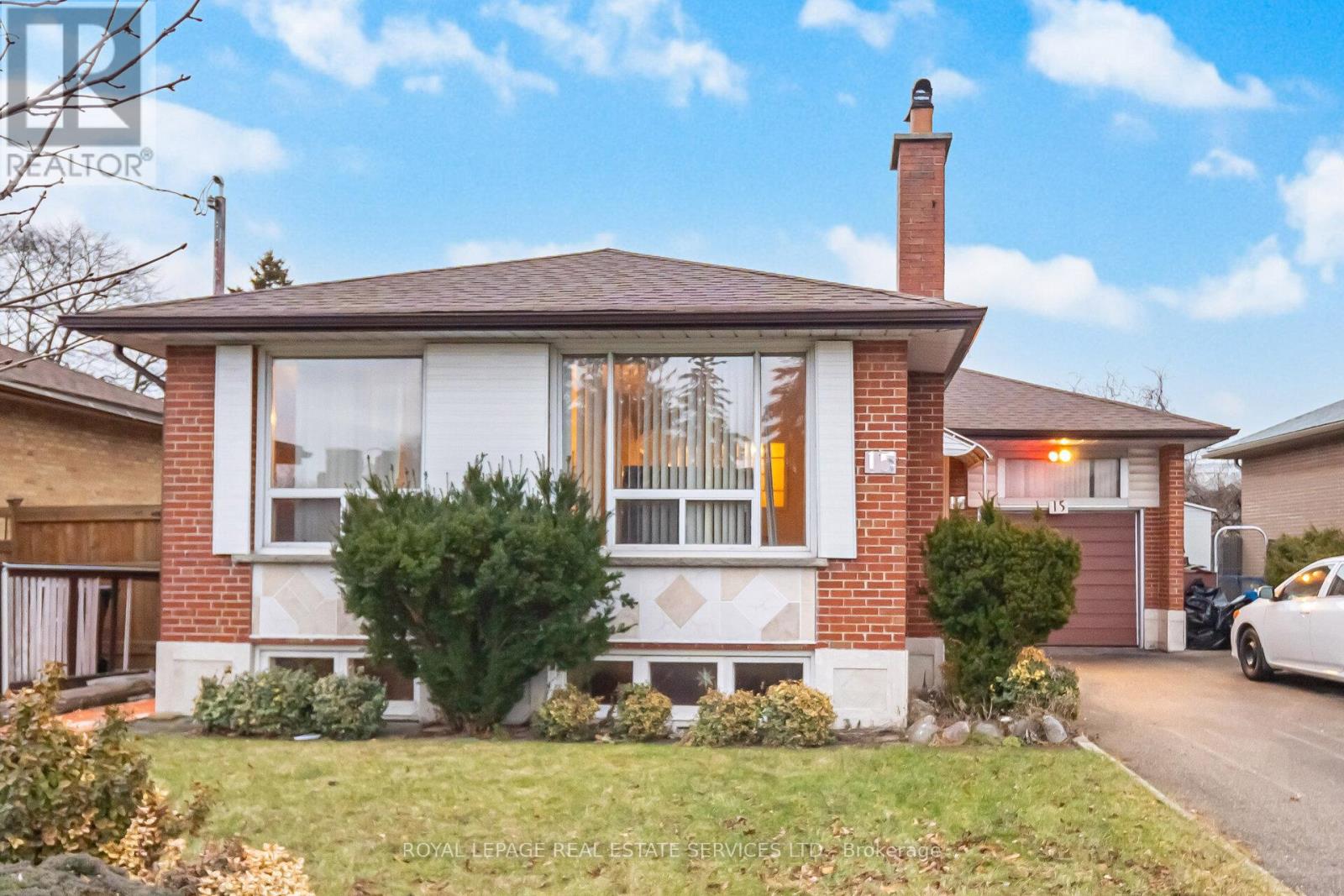 15 STEVENHARRIS DRIVE