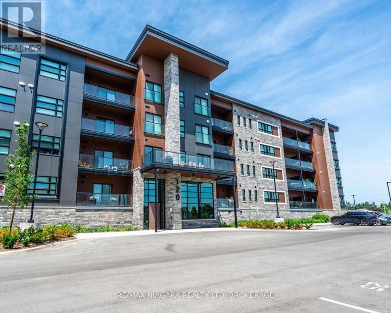 103 - 120 SUMMERSIDES BOULEVARD