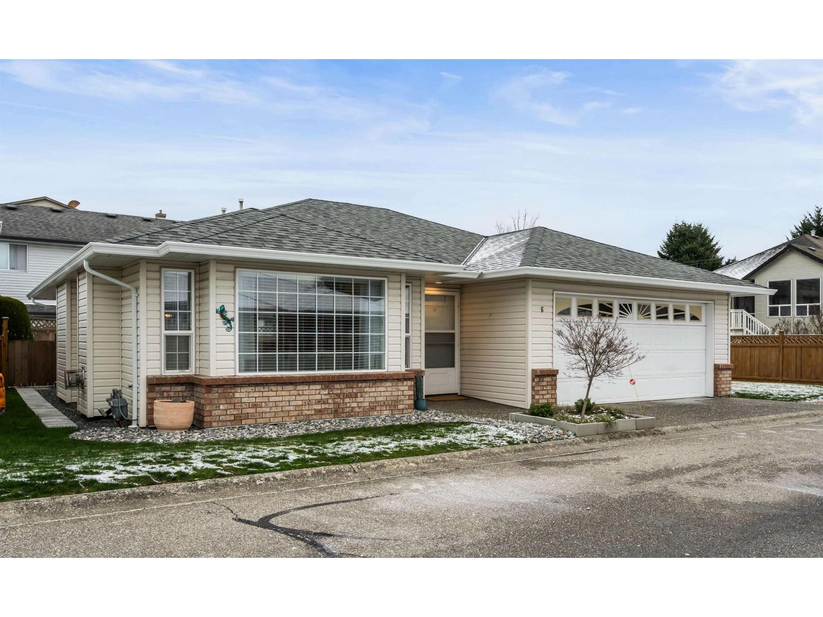 6 9420 WOODBINE STREET, Chilliwack Proper East