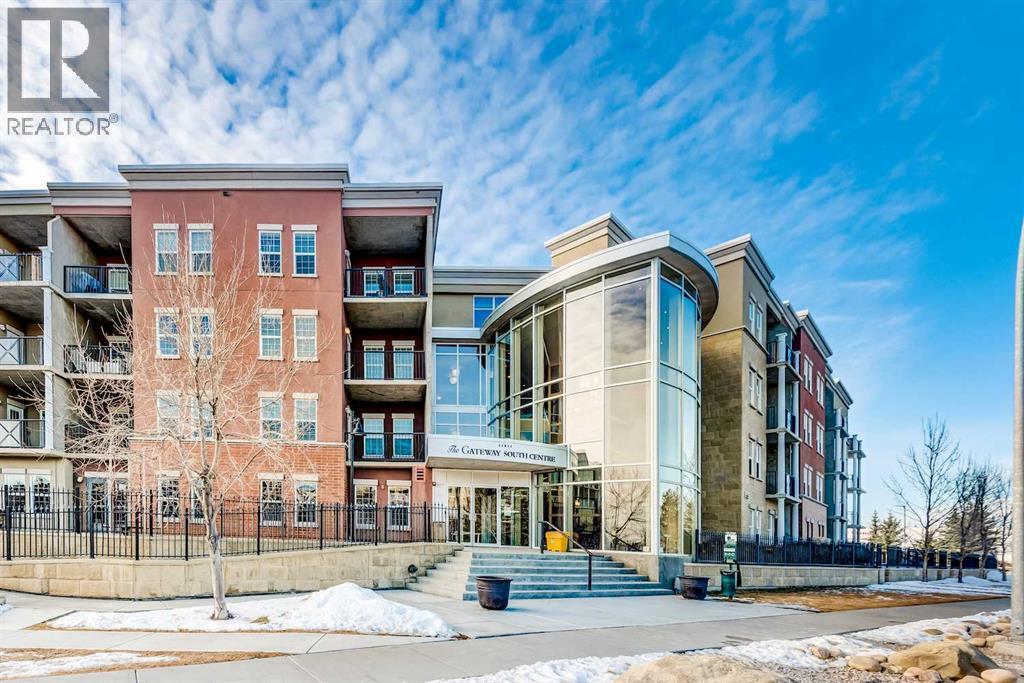 6608, 11811 Lake Fraser Drive SE