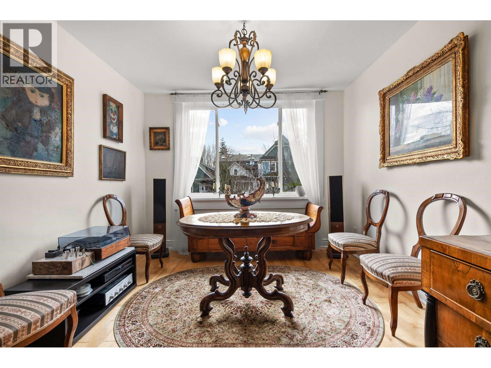 1829 1831 W 2ND AVENUE