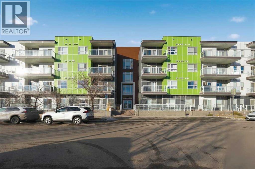 101, 20 Seton Park SE