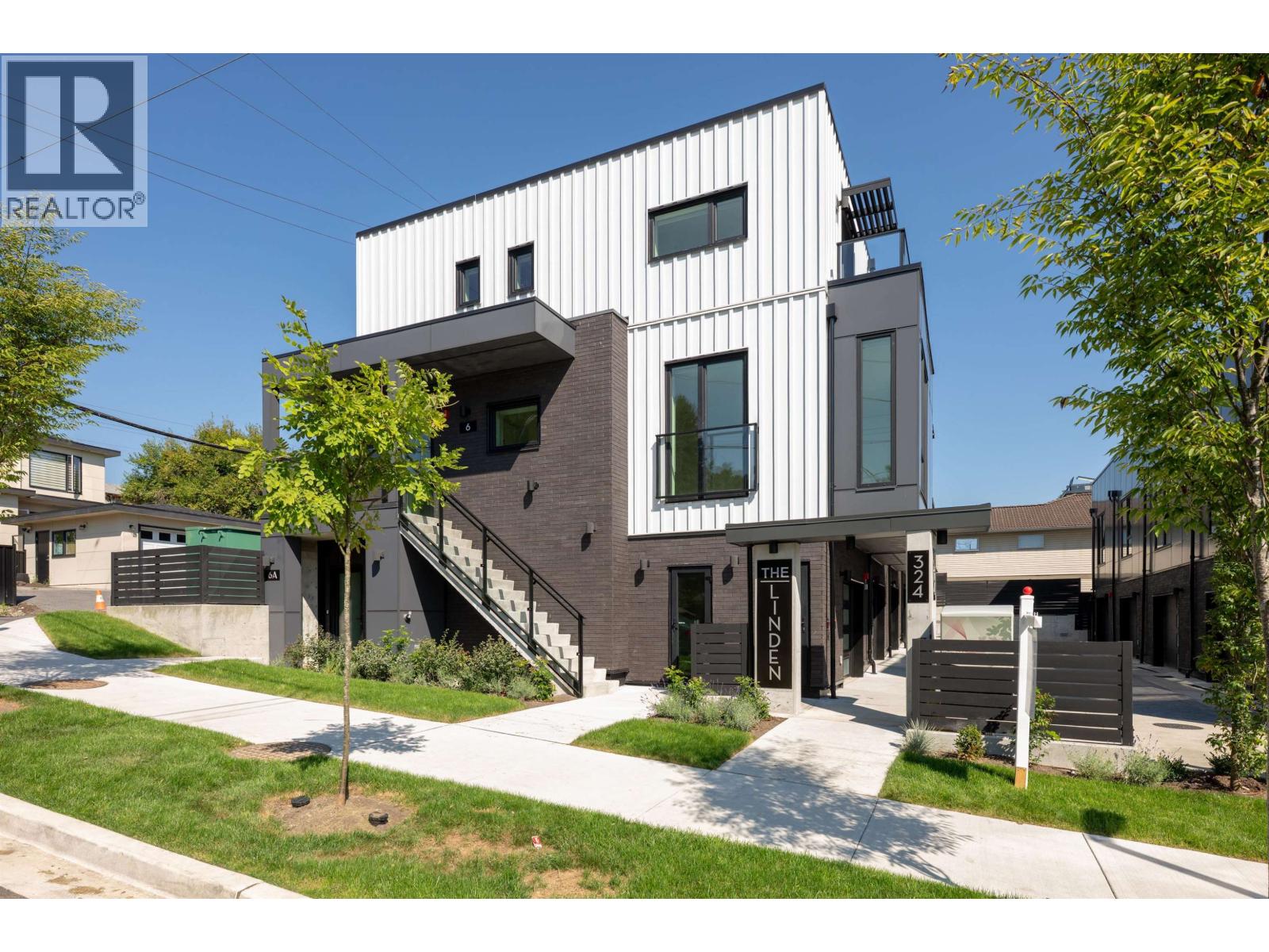 TH6 324 E RIDGEWAY AVENUE