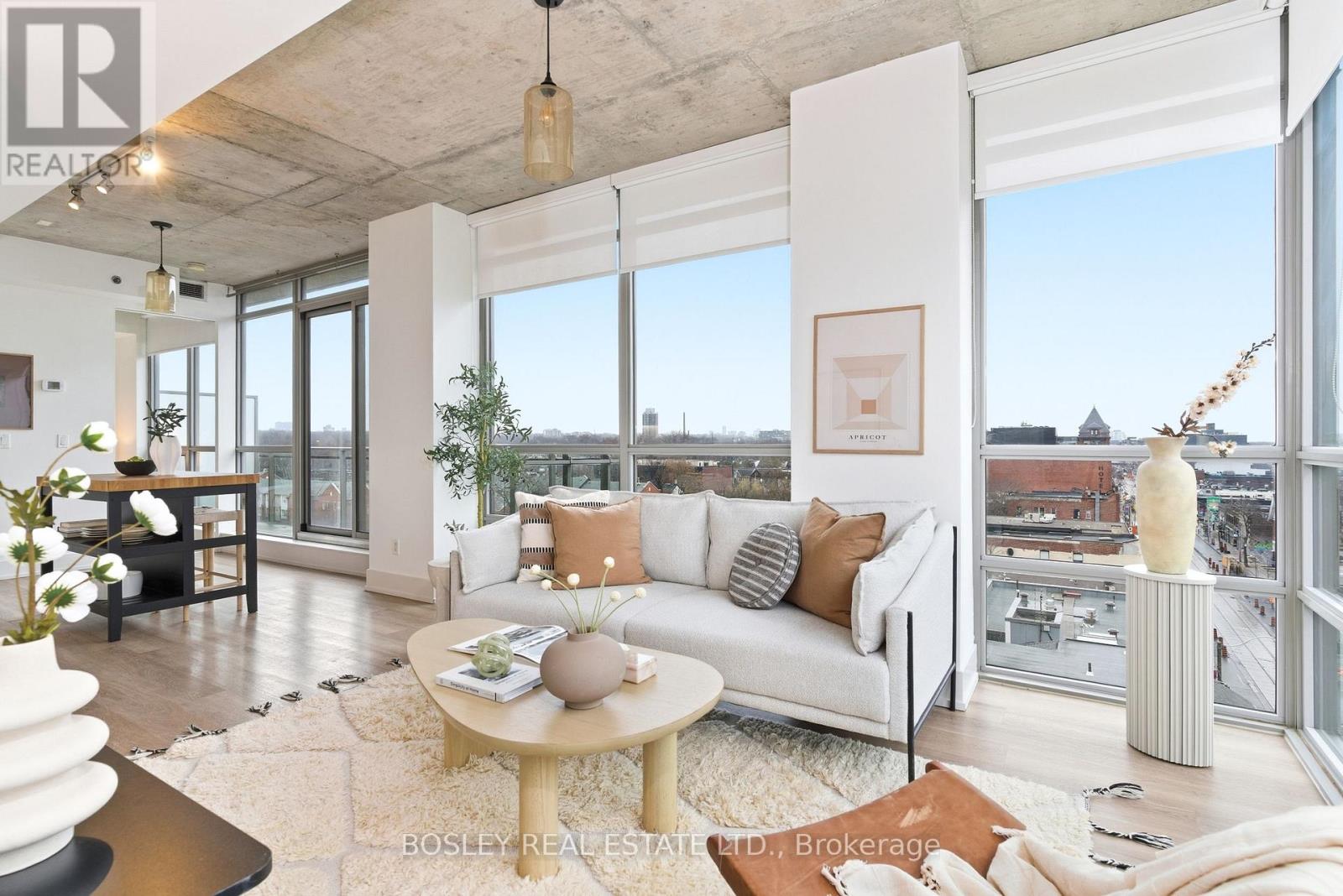 708 - 630 QUEEN STREET E