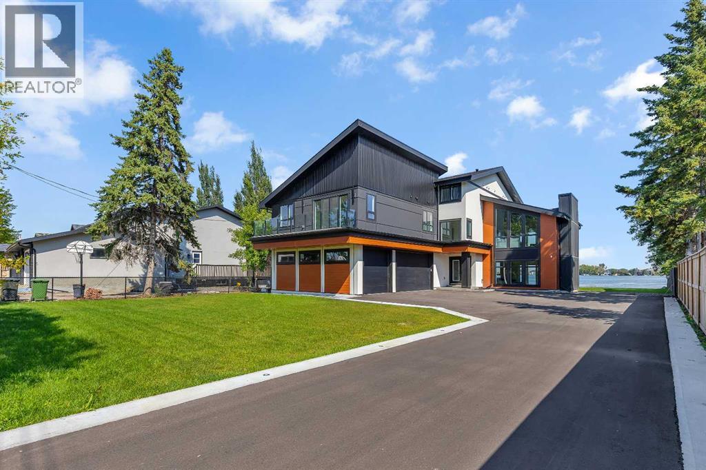 476 WEST CHESTERMERE Drive
