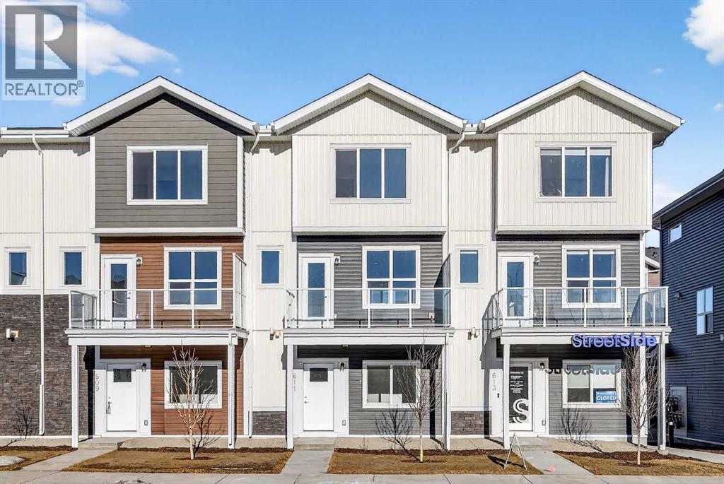 611, 132 Red Embers Link NE