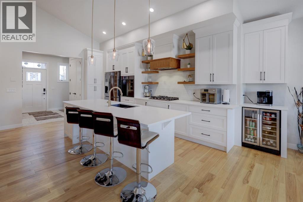 198 Bayview Circle SW