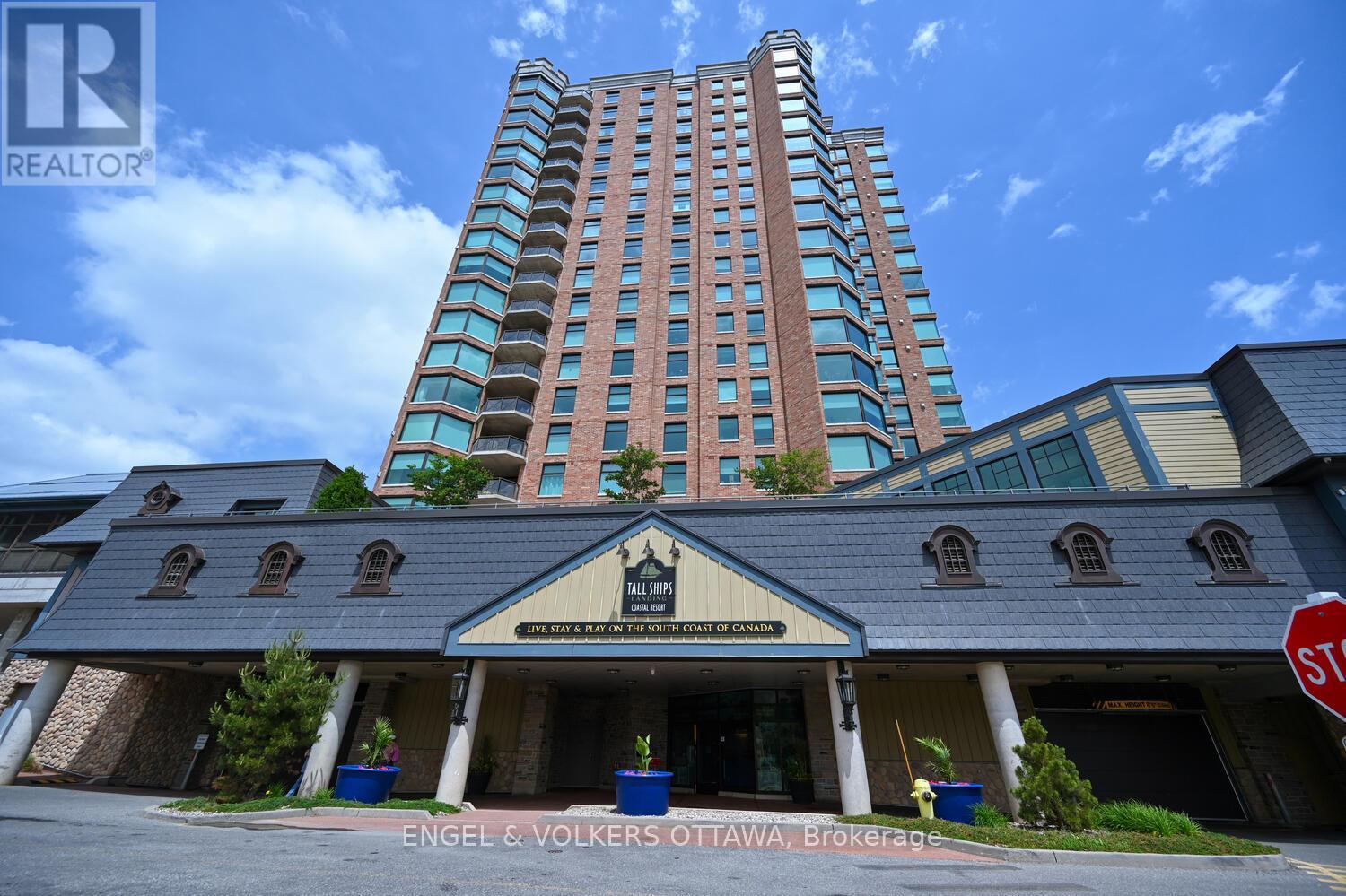 904 - 15 ST ANDREW STREET