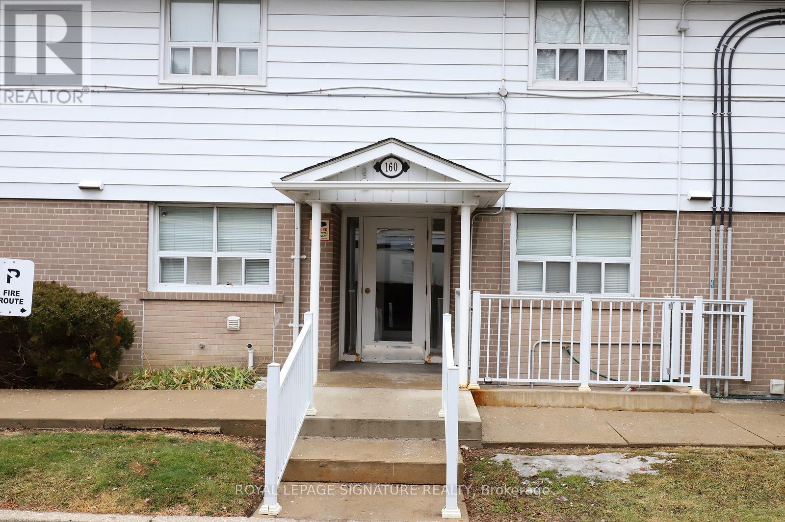 #20 - 160 CARSBROOKE ROAD