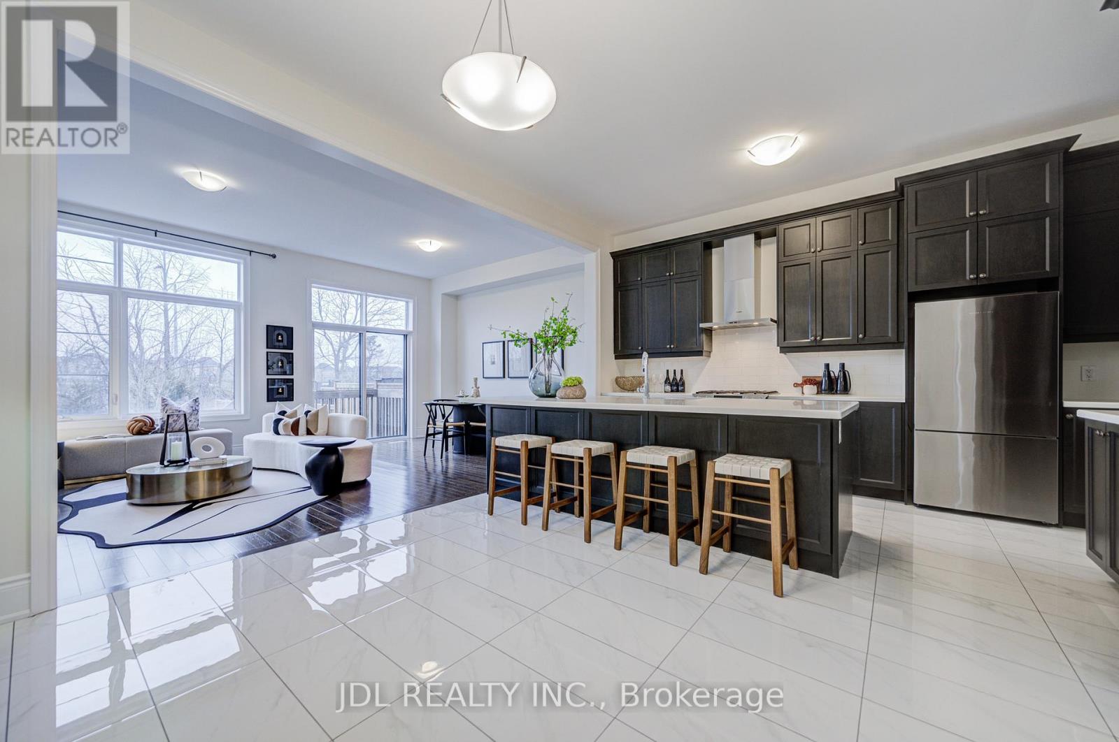 94 CARRVILLE WOODS CIRCLE