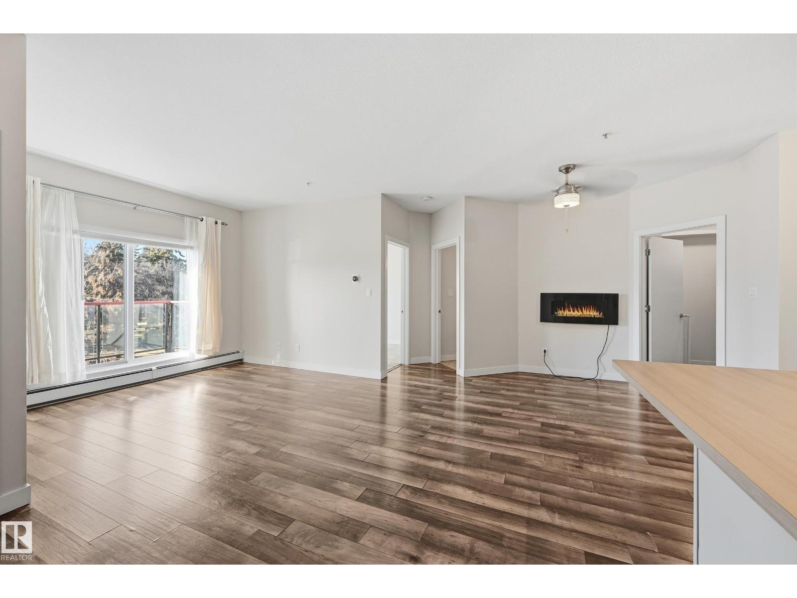 #315 10611 117 ST NW