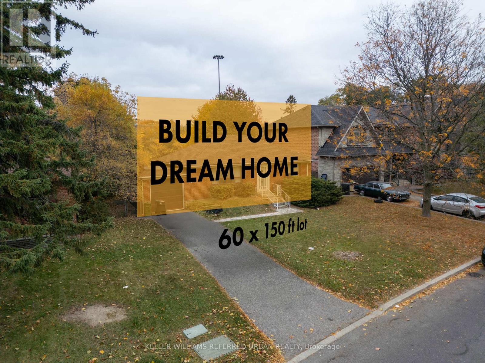 134 UPPER CANADA DRIVE