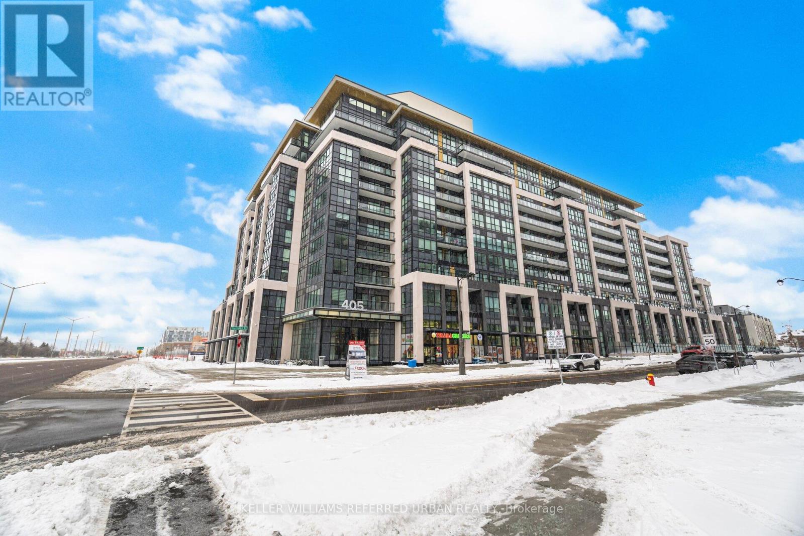 104 - 405 DUNDAS STREET W