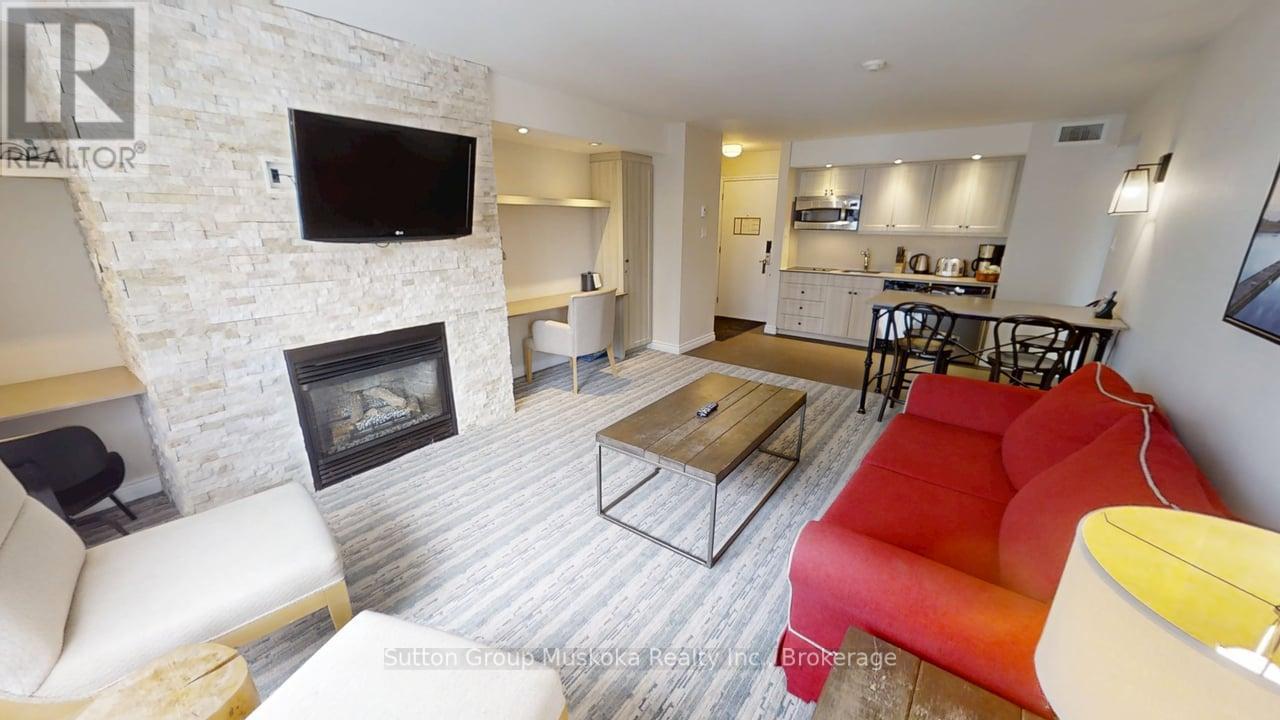 52-305 - 1235 DEERHURST DRIVE